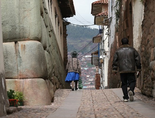 Stone walls of Cuzco.jpg