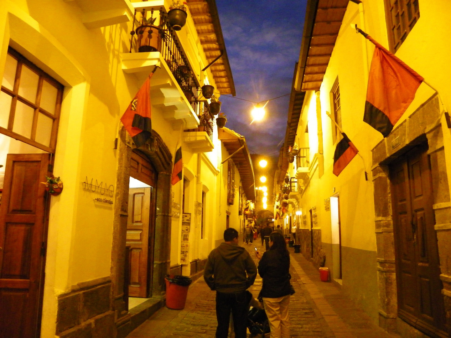 La Ronda by night.jpg